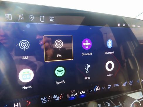 Used 2025 Chevrolet Blazer EV RS image 21