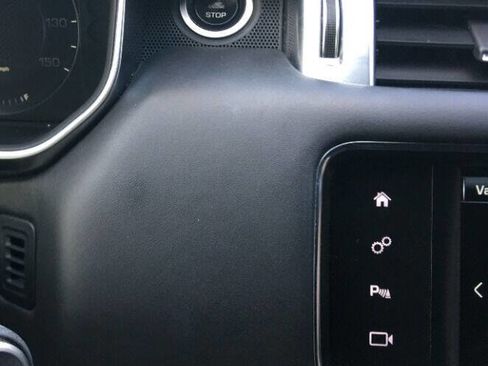 Used 2016 Land Rover Range Rover Sport HSE image 19