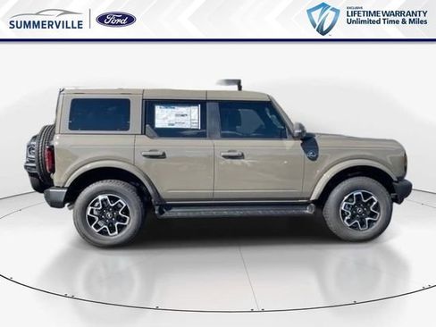 New 2025 Ford Bronco Outer Banks AWD/4WD image 2