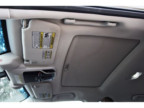 Used 2022 Subaru Outback Touring AWD/4WD image 27