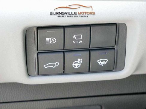 Used 2020 Toyota Highlander Platinum image 18