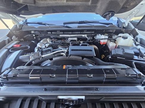 Used 2024 GMC Sierra 2500 Pro image 10