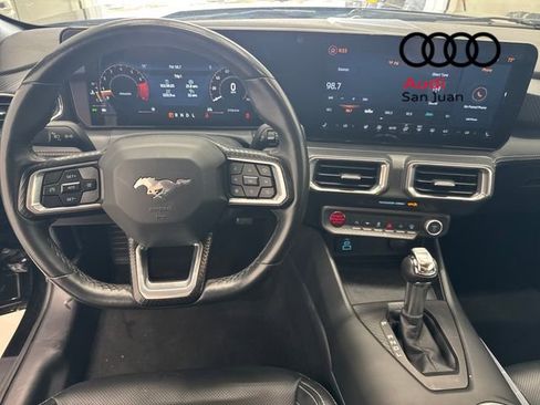 Used 2025 Ford Mustang Premium image 26