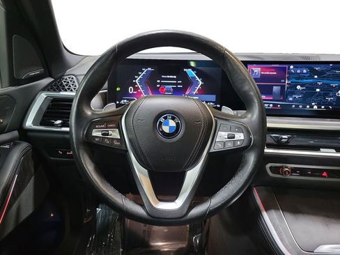 Used 2025 BMW X5 xDrive50e w/ Climate Comfort Package image 24