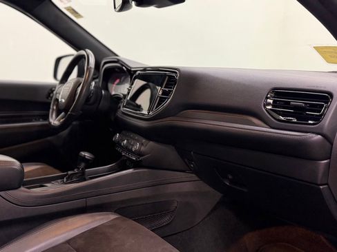 Used 2022 Dodge Durango GT image 21