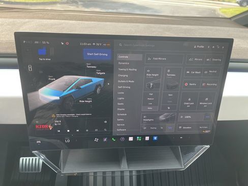 Used 2024 Tesla Cybertruck Cyberbeast AWD/4WD image 11