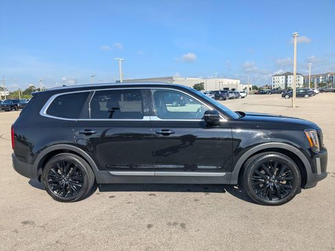 Used 2020 Kia Telluride SX w/ Towing Package AWD/4WD image 4