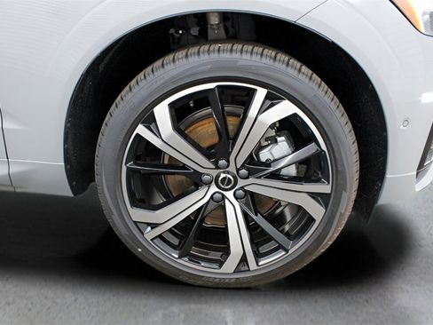 New 2025 Volvo XC60 T8 Ultra w/ Protection Package Premier image 33
