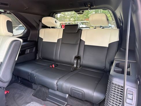 Used 2024 Toyota Sequoia Capstone AWD/4WD image 24