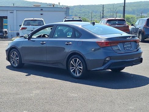 Certified 2023 Kia Forte LXS FWD image 4