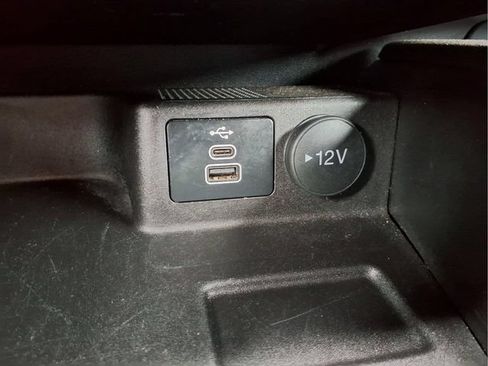 Used 2024 Ford Escape ST-Line AWD/4WD image 29