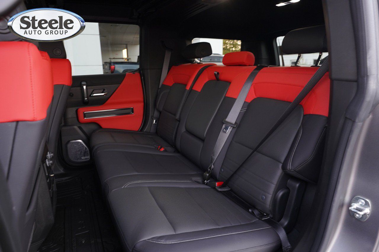 Certified 2026 GMC Hummer EV 3X w/ Carbon Fiber Edition Package AWD/4WD image 20