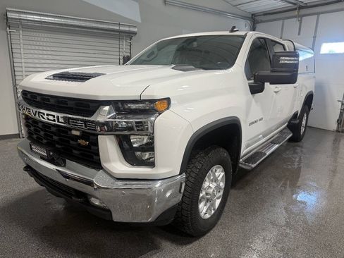 Used 2020 Chevrolet Silverado 2500 LT w/ Convenience Package AWD/4WD image 1