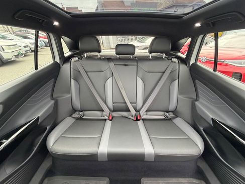Used 2023 Volkswagen ID.4 Pro S AWD/4WD image 38
