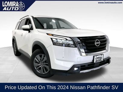 Used 2024 Nissan Pathfinder SV