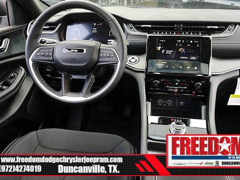 New 2026 Jeep Grand Cherokee Laredo X RWD image 17