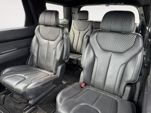 Used 2023 Hyundai Palisade Calligraphy w/ Cargo Package AWD/4WD image 16