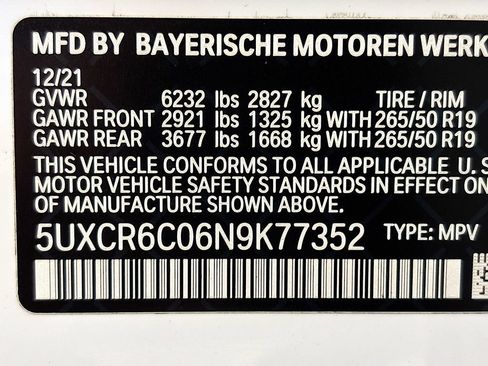 Used 2022 BMW X5 xDrive40i w/ Premium Package AWD/4WD image 28