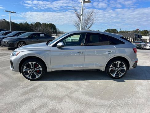 Certified 2025 Audi Q5 2.0T Premium Plus w/ Premium Plus Package image 8