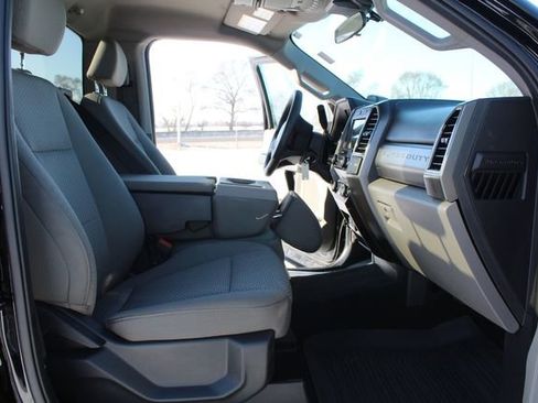 Used 2022 Ford F350 XLT w/ XLT Value Package image 18