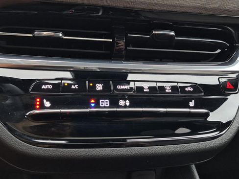 Used 2024 Buick Envista Avenir image 28