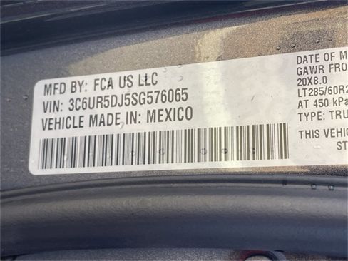 Used 2025 RAM 2500 Big Horn image 34