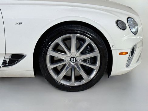 Used 2022 Bentley Continental GT AWD/4WD image 36