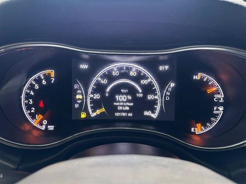 Used 2020 Jeep Grand Cherokee Altitude AWD/4WD image 17