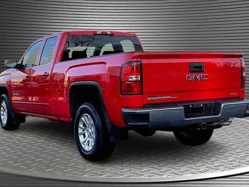 Used 2019 GMC Sierra 1500 SLE w/ SLE Value Package image 4