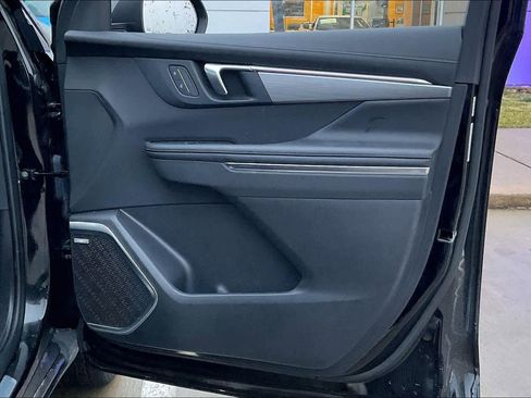 Certified 2025 Buick Enclave Preferred image 22