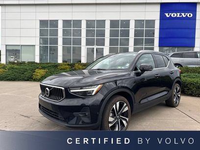 Certified 2025 Volvo XC40 B5 Plus w/ Protection Package Premier