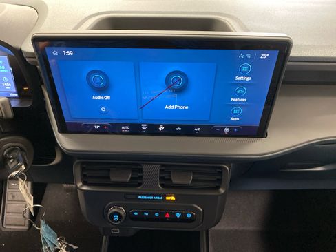 New 2026 Ford Maverick XL image 21