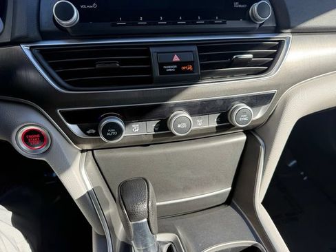 Used 2019 Honda Accord LX image 16