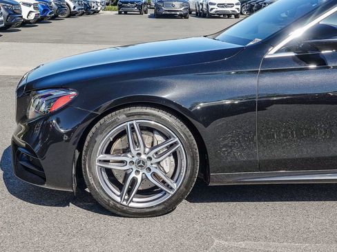Used 2019 Mercedes-Benz E 300 image 9