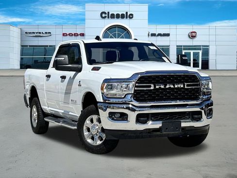 Used 2024 RAM 2500 Big Horn w/ Off Road Package image 1