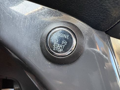 Used 2013 Ford Escape Titanium w/ Parking Technology Pkg AWD/4WD image 36