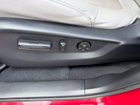 Used 2021 Honda CR-V EX-L image 19