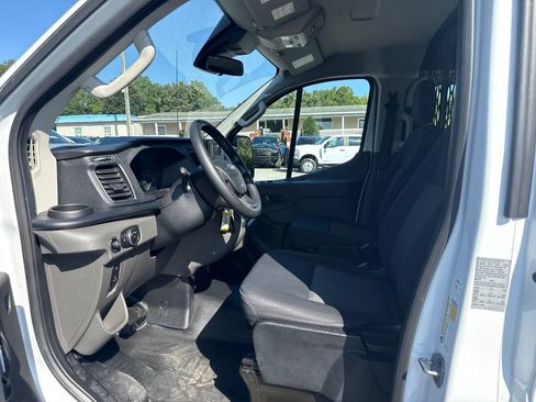 Used 2025 Ford Transit 250 Low Roof w/ Exterior Upgrade Package RWD image 9