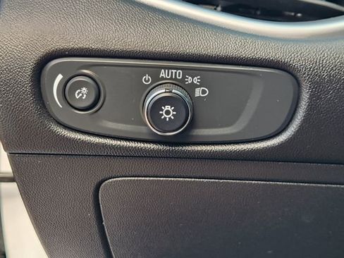 Used 2024 Chevrolet Malibu LT FWD image 21