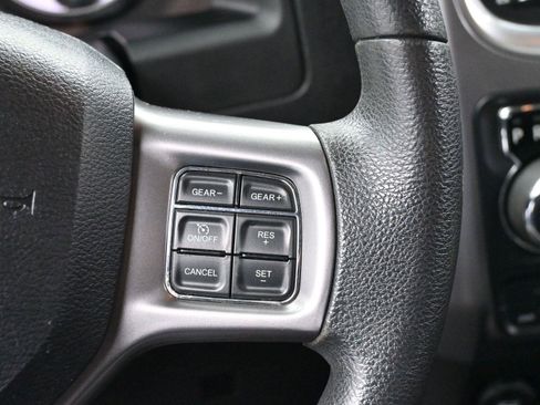 Used 2021 RAM 1500 Classic SLT image 16