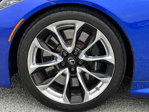 Used 2018 Lexus LC 500 Coupe w/ Launch Edition RWD image 30