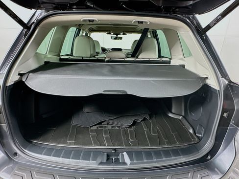 Used 2023 Subaru Forester Limited w/ Popular Package #2 AWD/4WD image 28