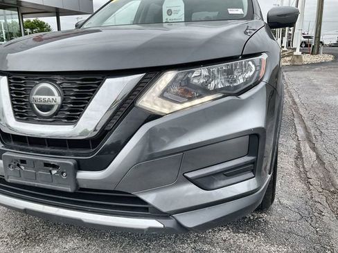 Used 2018 Nissan Rogue SV w/ Sun & Sound Touring Package AWD/4WD image 35