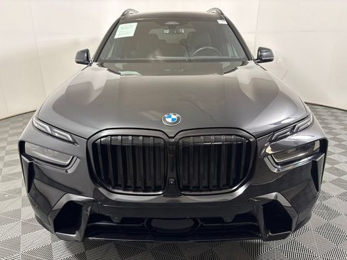 Certified 2024 BMW X7 xDrive40i w/ Executive Package AWD/4WD image 3