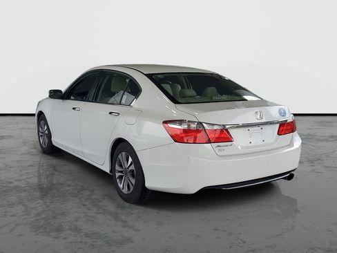 Used 2014 Honda Accord LX image 3