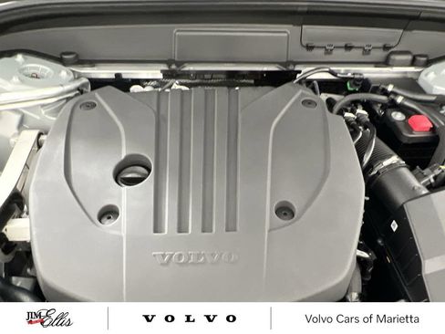 New 2026 Volvo XC60 B5 Core w/ Climate Package image 16