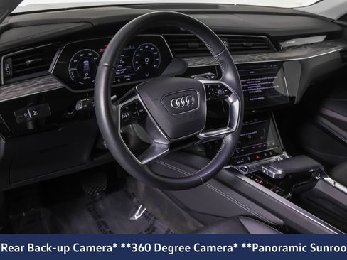 Used 2022 Audi e-tron Premium Plus w/ Premium Plus Package image 5