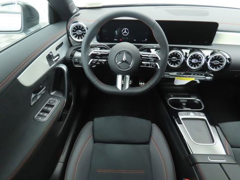 New 2026 Mercedes-Benz CLA 250 4MATIC image 10
