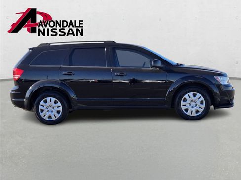 Used 2020 Dodge Journey SE w/ SE Popular Equipment Group image 8