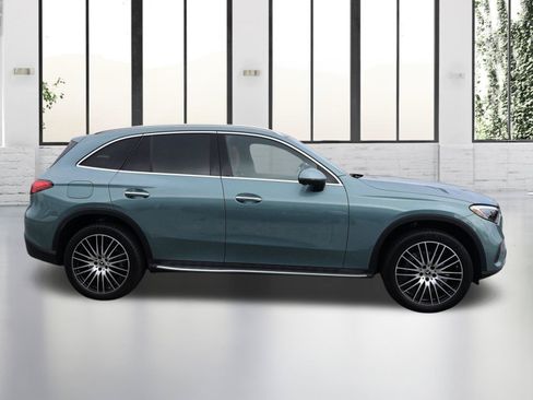 Used 2026 Mercedes-Benz GLC 300 4MATIC image 6